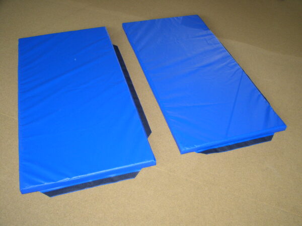 Gym mat with velcro wing attachment 200x100x6cm