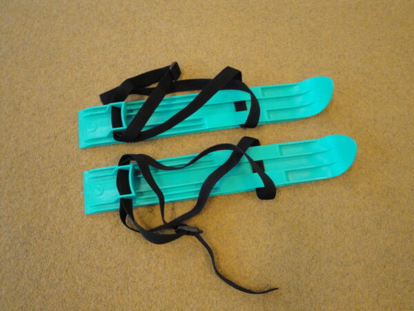 Plastic skis “Mini.”
