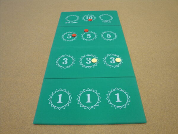 Mat with “Tripla” game