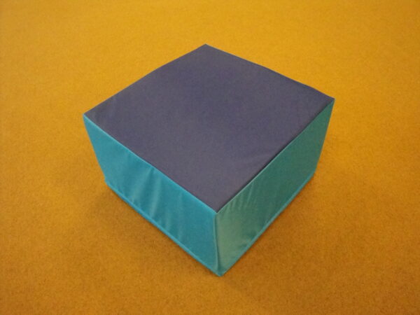 Gymnastick figure Block 40x40x25 cm