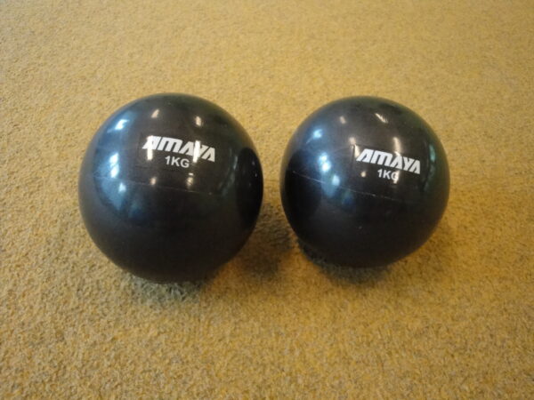 Oxigen balls 1 kg Amaya, pair